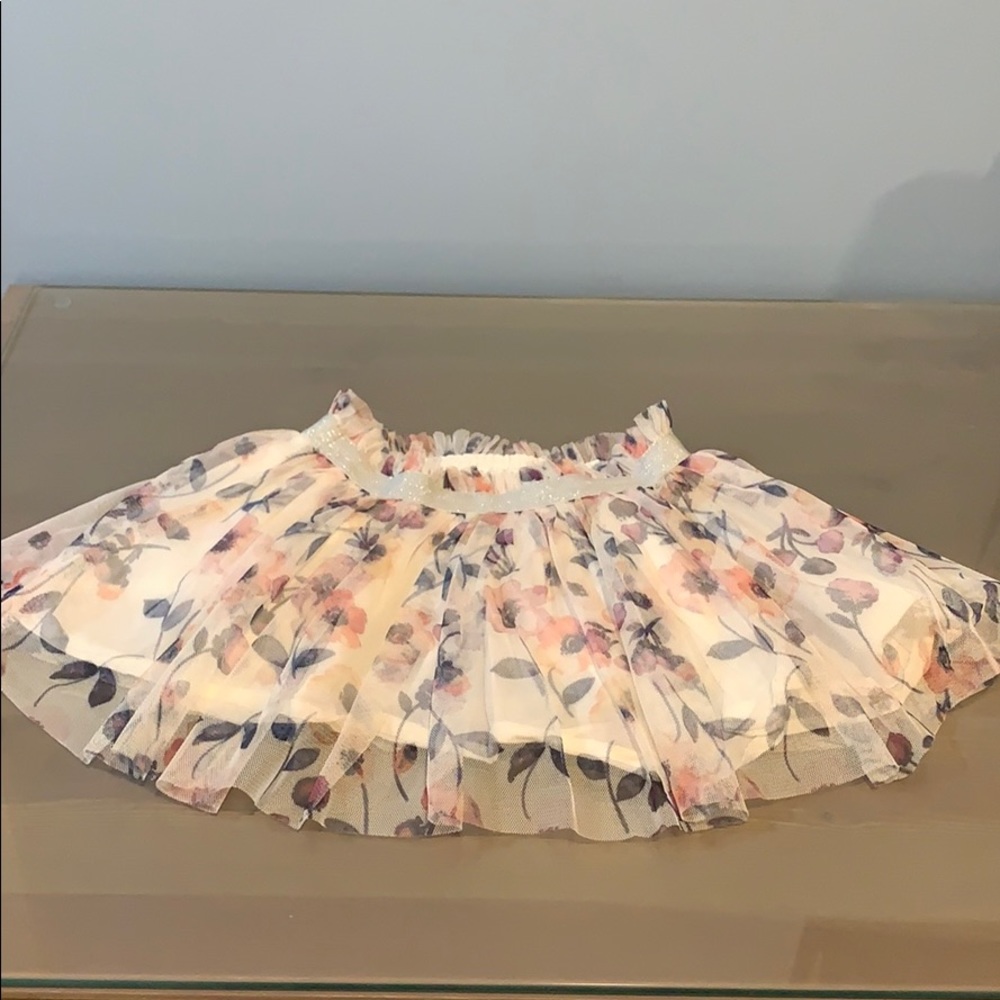 OshKosh Bgosh 18mo skirt with floral print